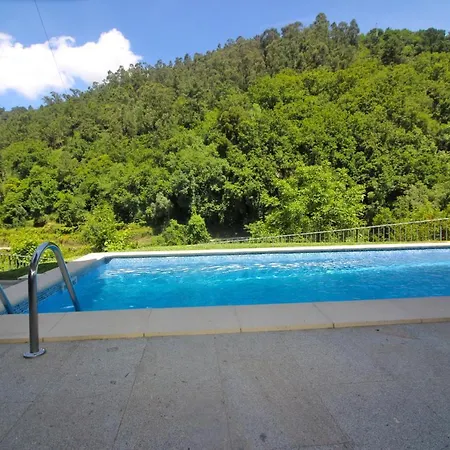 Casa Ferreira By Gerês Casas Casa de Férias *